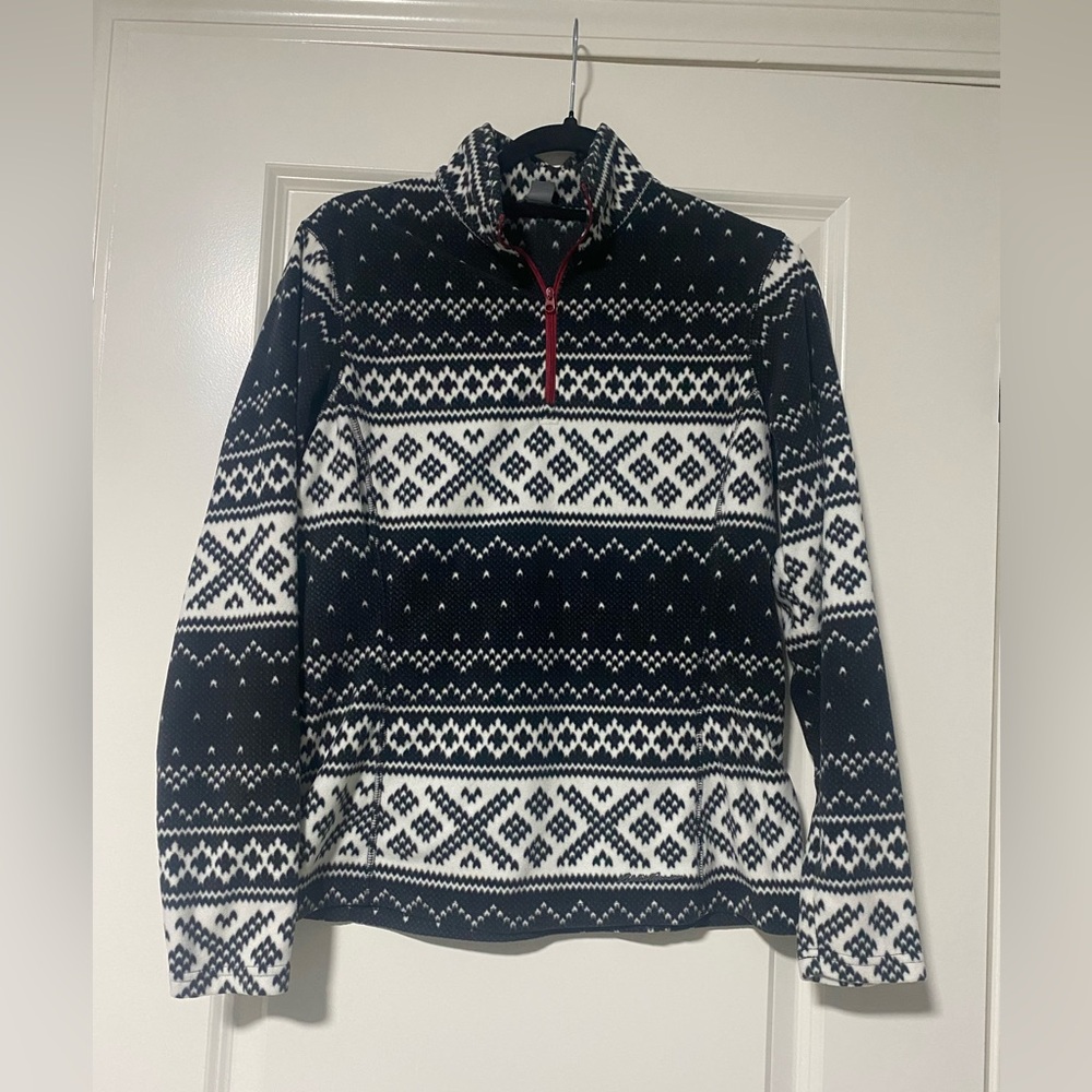 Like New Wintry Eddie Bauer Quarter Zip